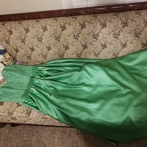 Emerald green prom dress. Size 14. Allure Bridals.